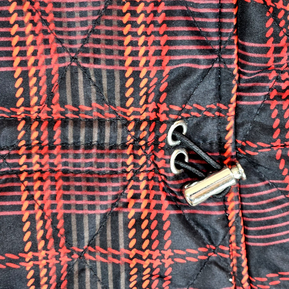 Croft & Barrow Quilted Puffer Vest Red Plaid w/ Pockets Full Zip Size Petite XL - Picture 10 of 13